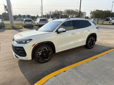 2026 Volkswagen Tiguan SEL R-Line Turbo 4MOTION