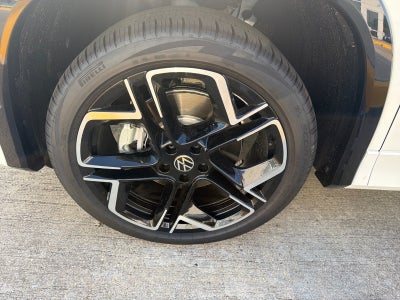 2026 Volkswagen Tiguan SEL R-Line Turbo 4MOTION