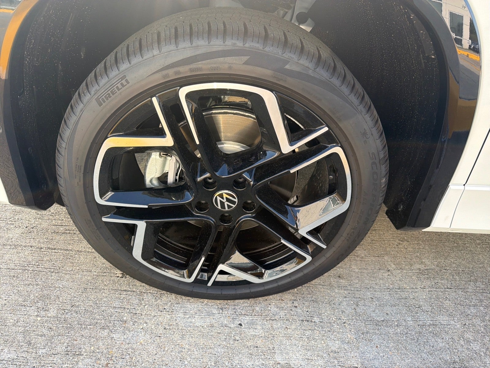 2026 Volkswagen Tiguan SEL R-Line Turbo 4MOTION