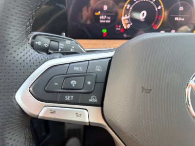 2026 Volkswagen Tiguan SEL R-Line Turbo 4MOTION