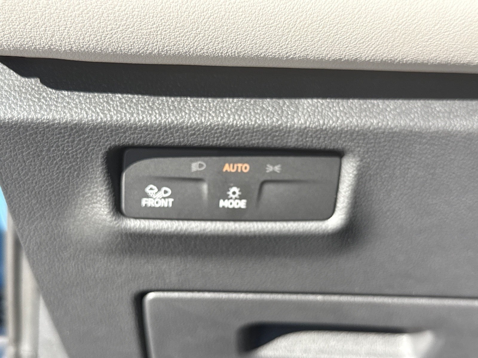 2026 Volkswagen Tiguan 2.0T SEL R-Line 4MOTION