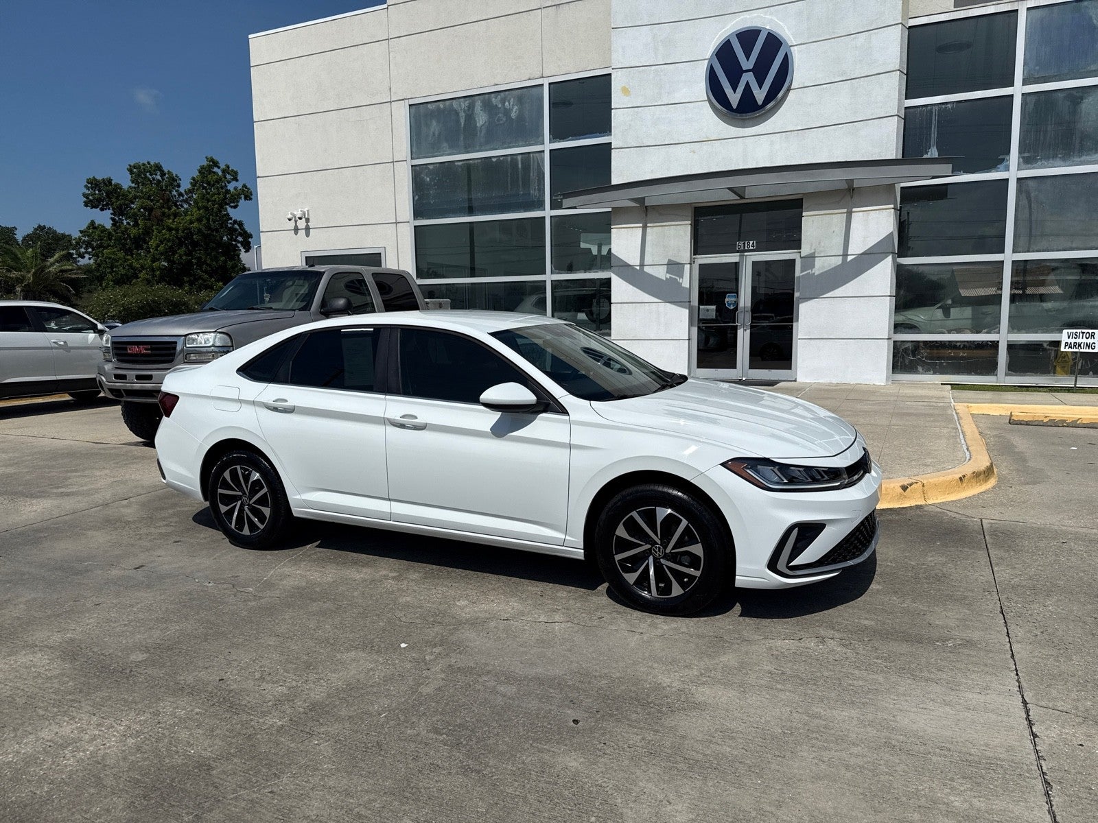2025 Volkswagen Jetta S Auto