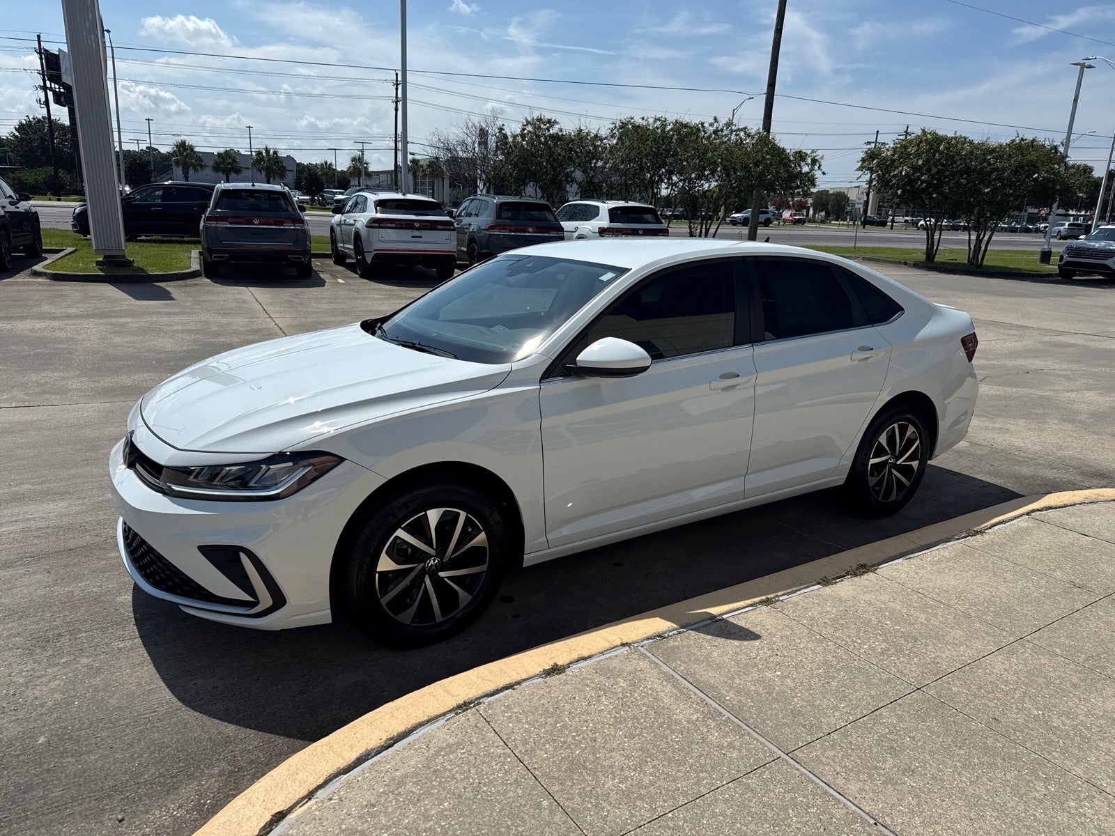 2025 Volkswagen Jetta S Auto