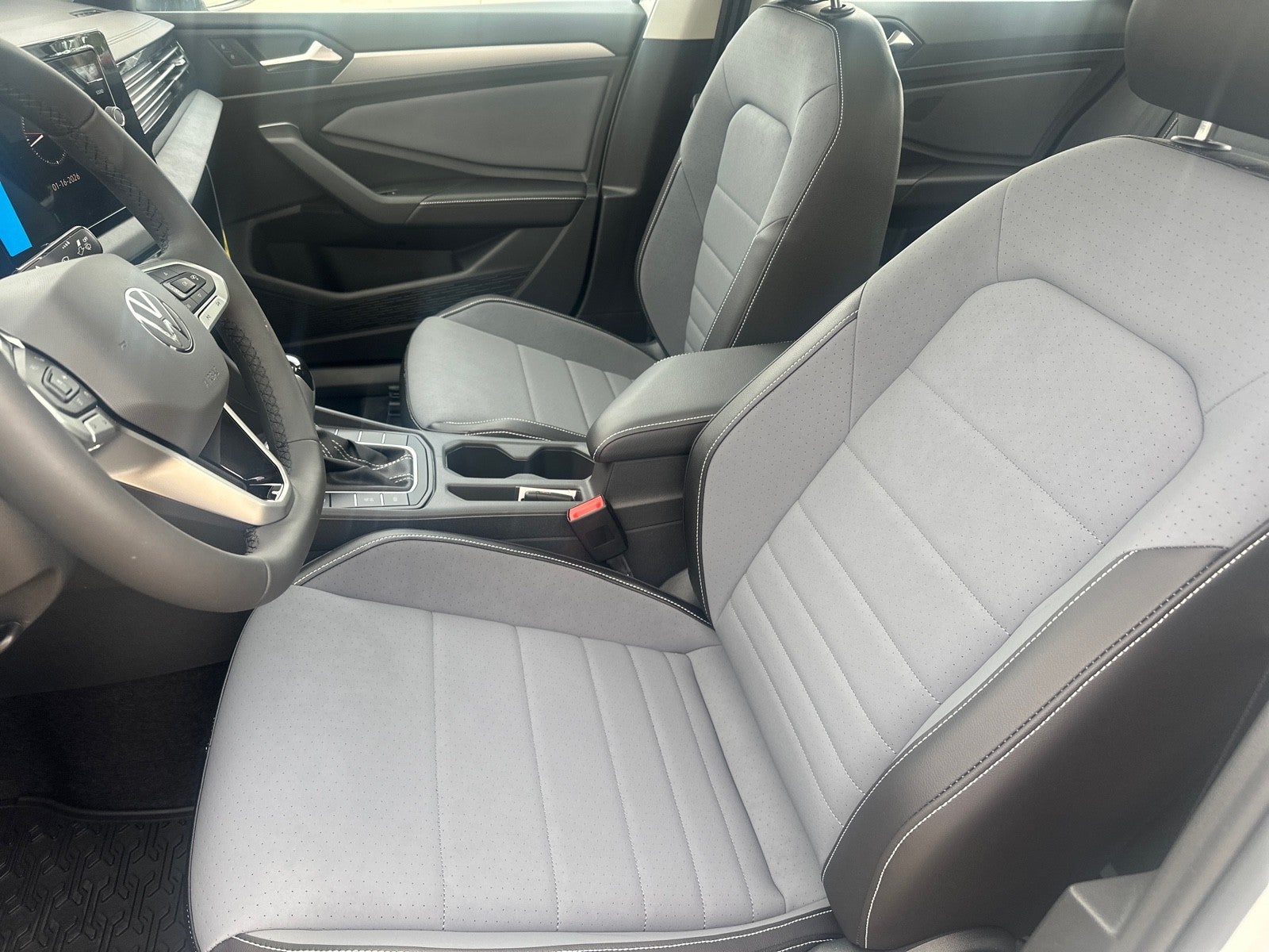 2026 Volkswagen Jetta SE Auto