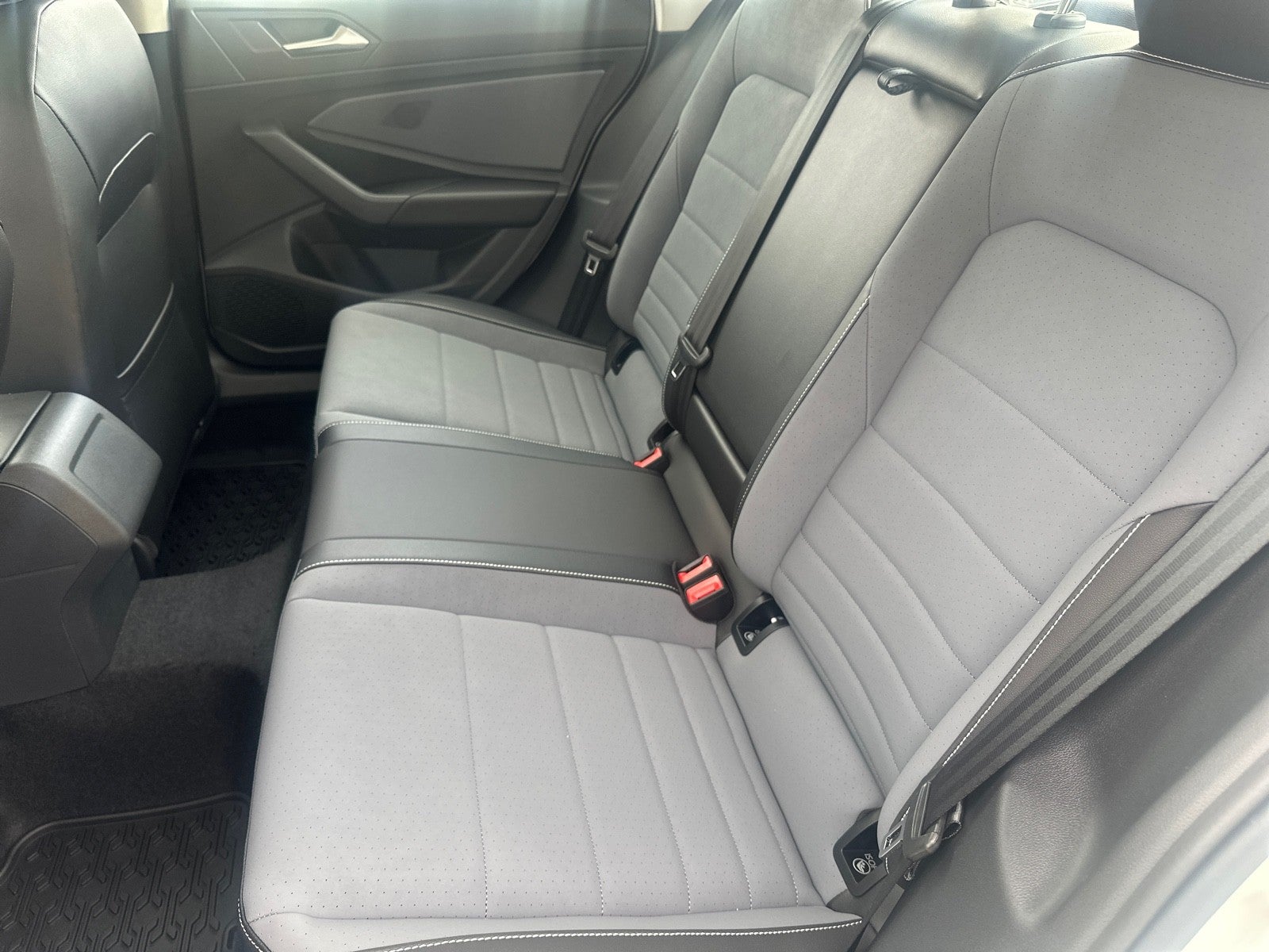 2026 Volkswagen Jetta SE Auto