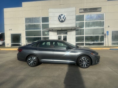 2026 Volkswagen Jetta SE Auto