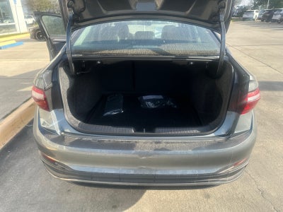 2026 Volkswagen Jetta SE Auto