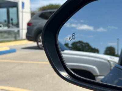 2019 Toyota Camry SE Auto (Natl)