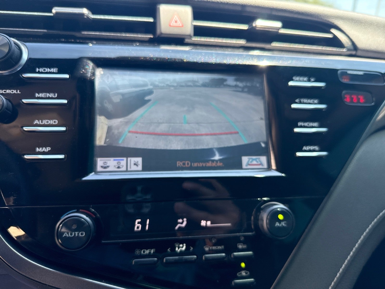 2019 Toyota Camry SE Auto (Natl)