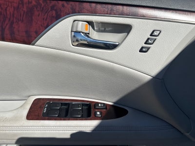 2011 Toyota Avalon 4dr Sdn (Natl)