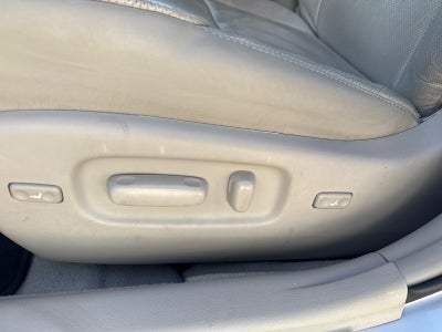 2011 Toyota Avalon 4dr Sdn (Natl)