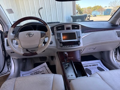 2011 Toyota Avalon 4dr Sdn (Natl)