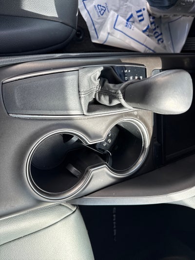 2021 Toyota Camry SE Auto (Natl)