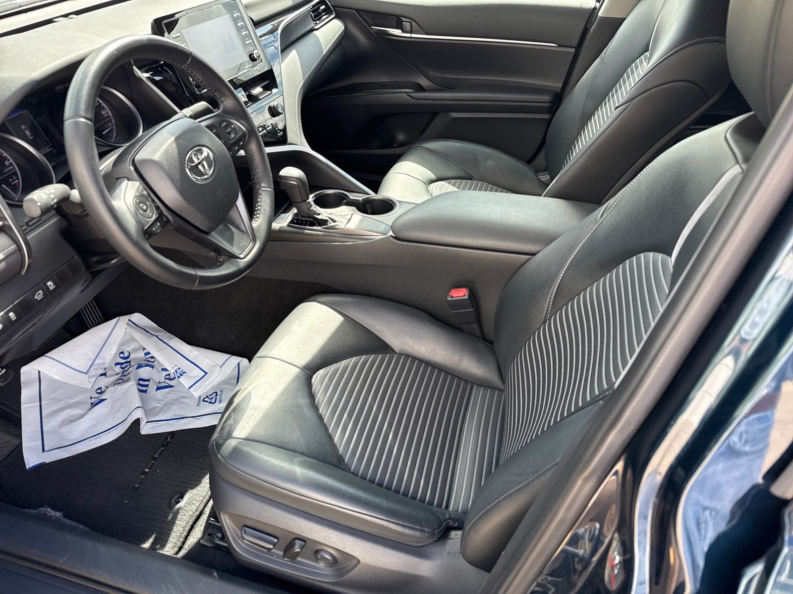 2021 Toyota Camry SE Auto (Natl)