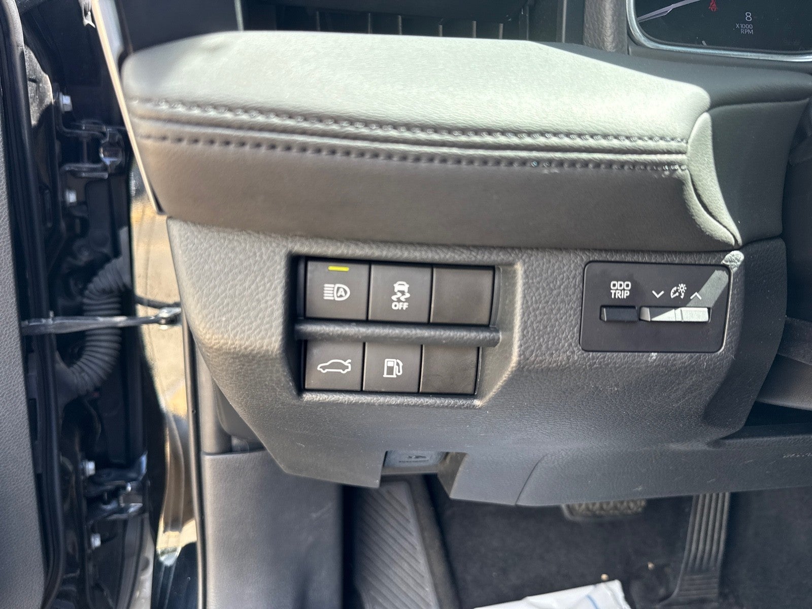 2020 Toyota Avalon XLE (Natl)