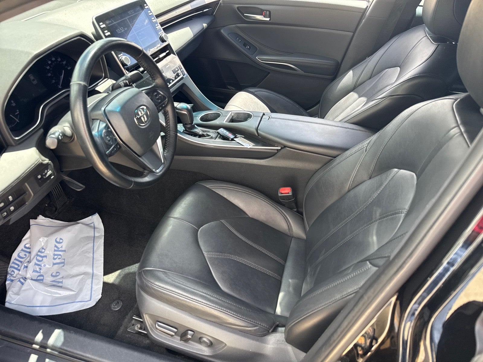 2020 Toyota Avalon XLE (Natl)