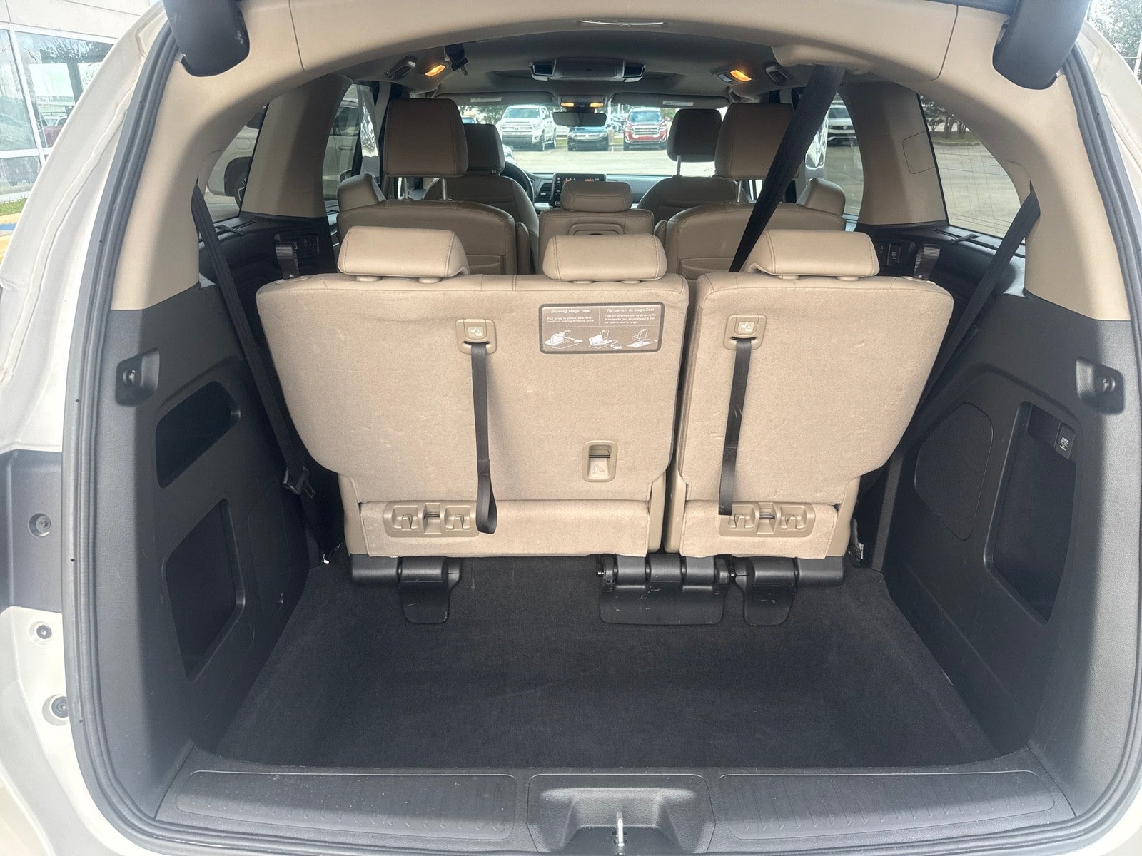 2024 Honda Odyssey Touring Auto