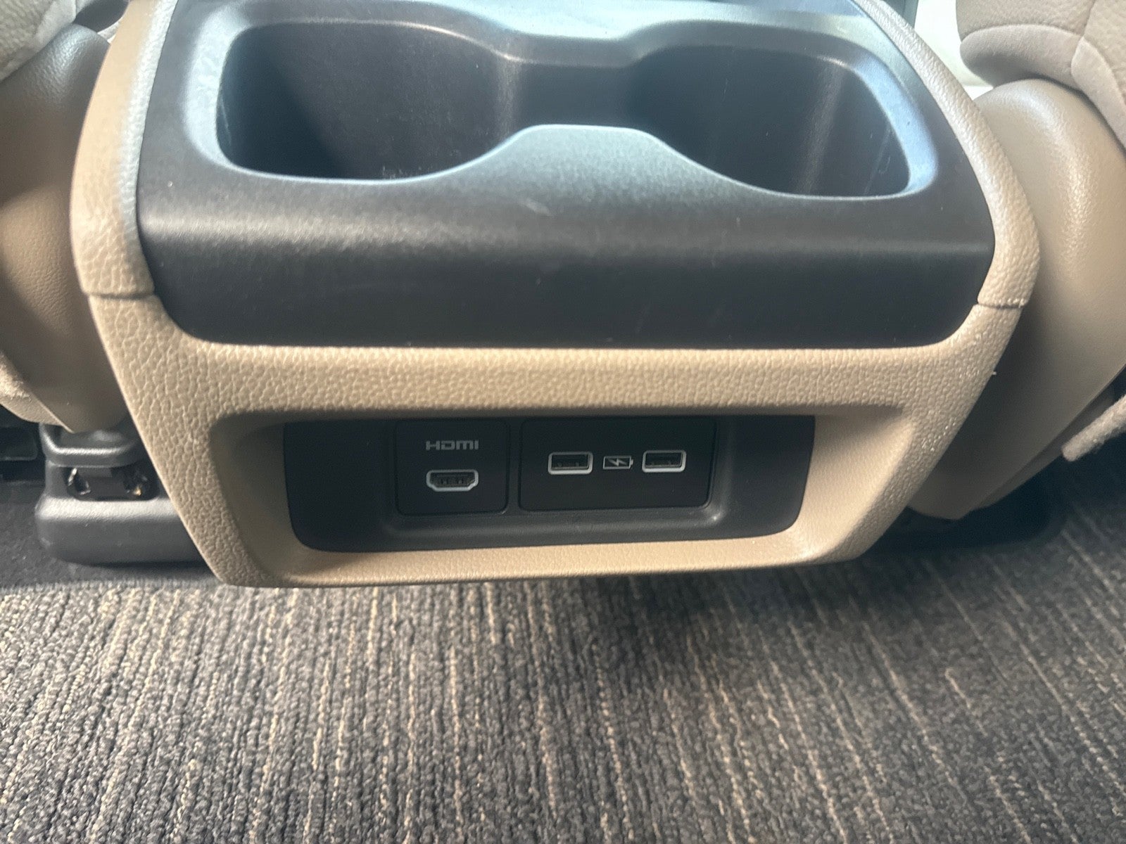 2024 Honda Odyssey Touring Auto