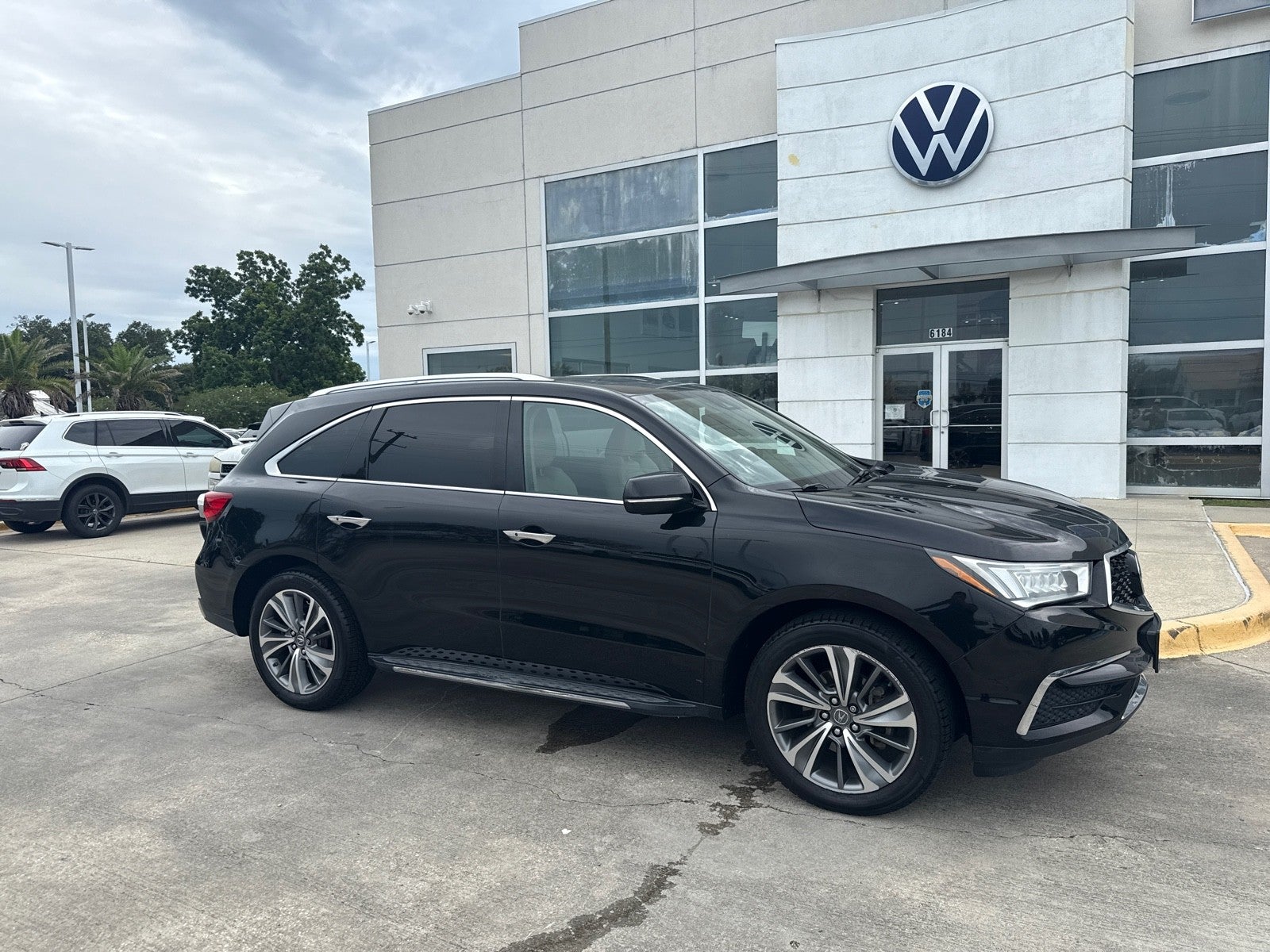 2017 Acura MDX SH-AWD w/Technology Pkg