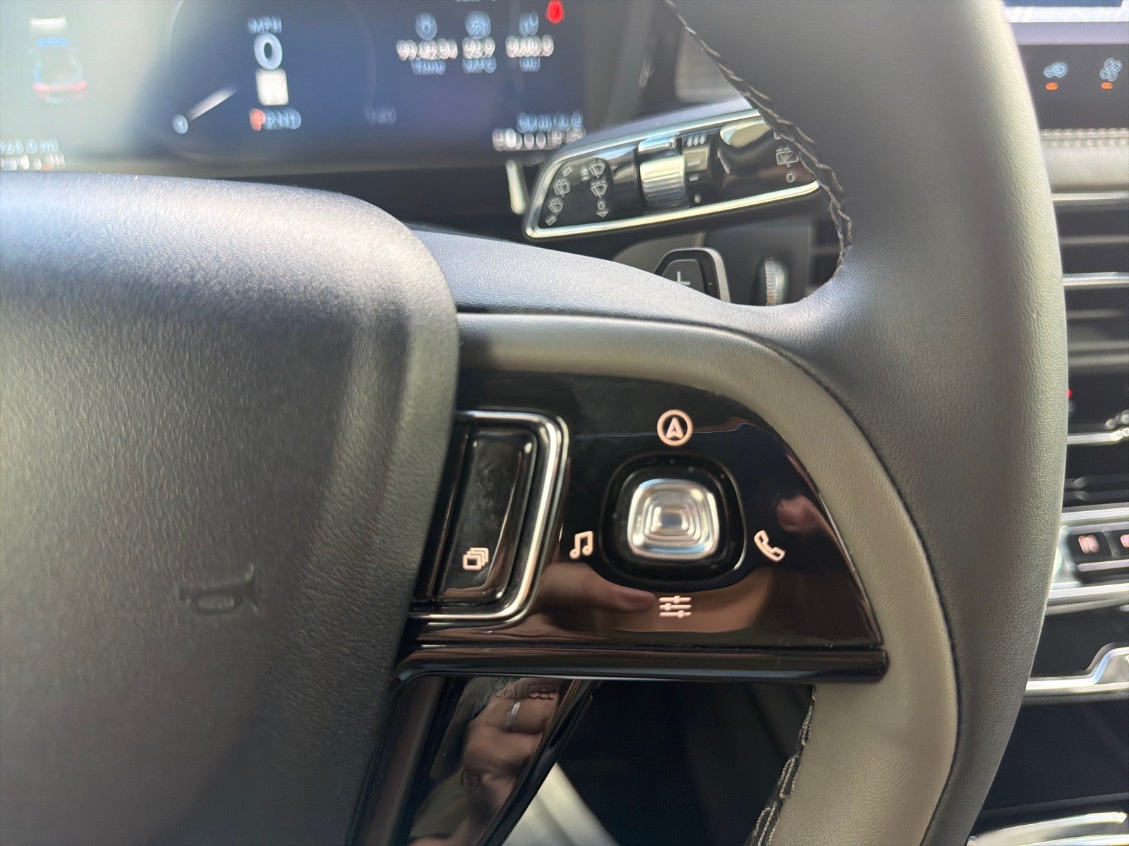 2023 Lincoln Corsair Standard FWD