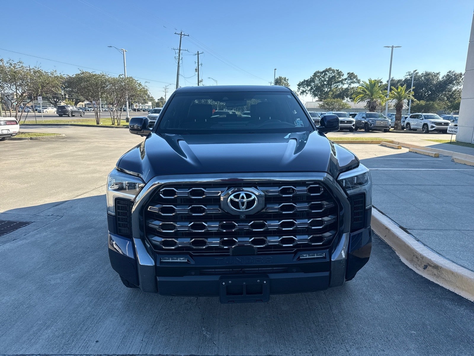 2022 Toyota Tundra 2WD Platinum CrewMax 5.5' Bed (Natl)