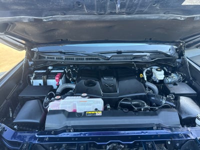 2022 Toyota Tundra 2WD Platinum CrewMax 5.5' Bed (Natl)