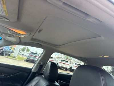 2017 INFINITI Q70L 3.7 RWD