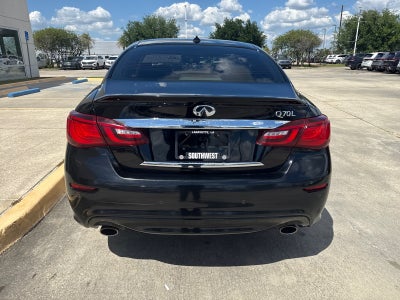 2017 INFINITI Q70L 3.7 RWD