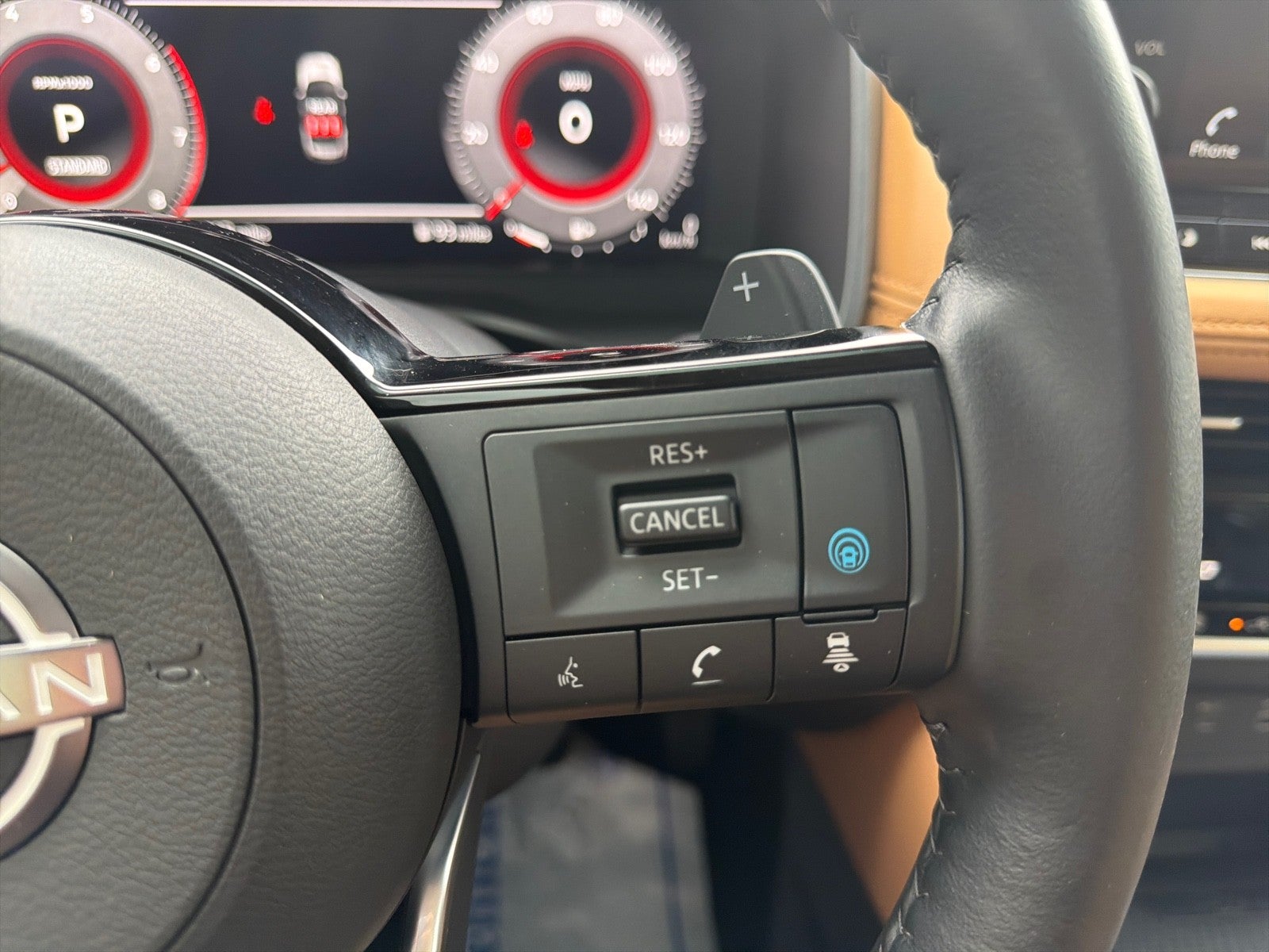 2023 Nissan Rogue FWD Platinum