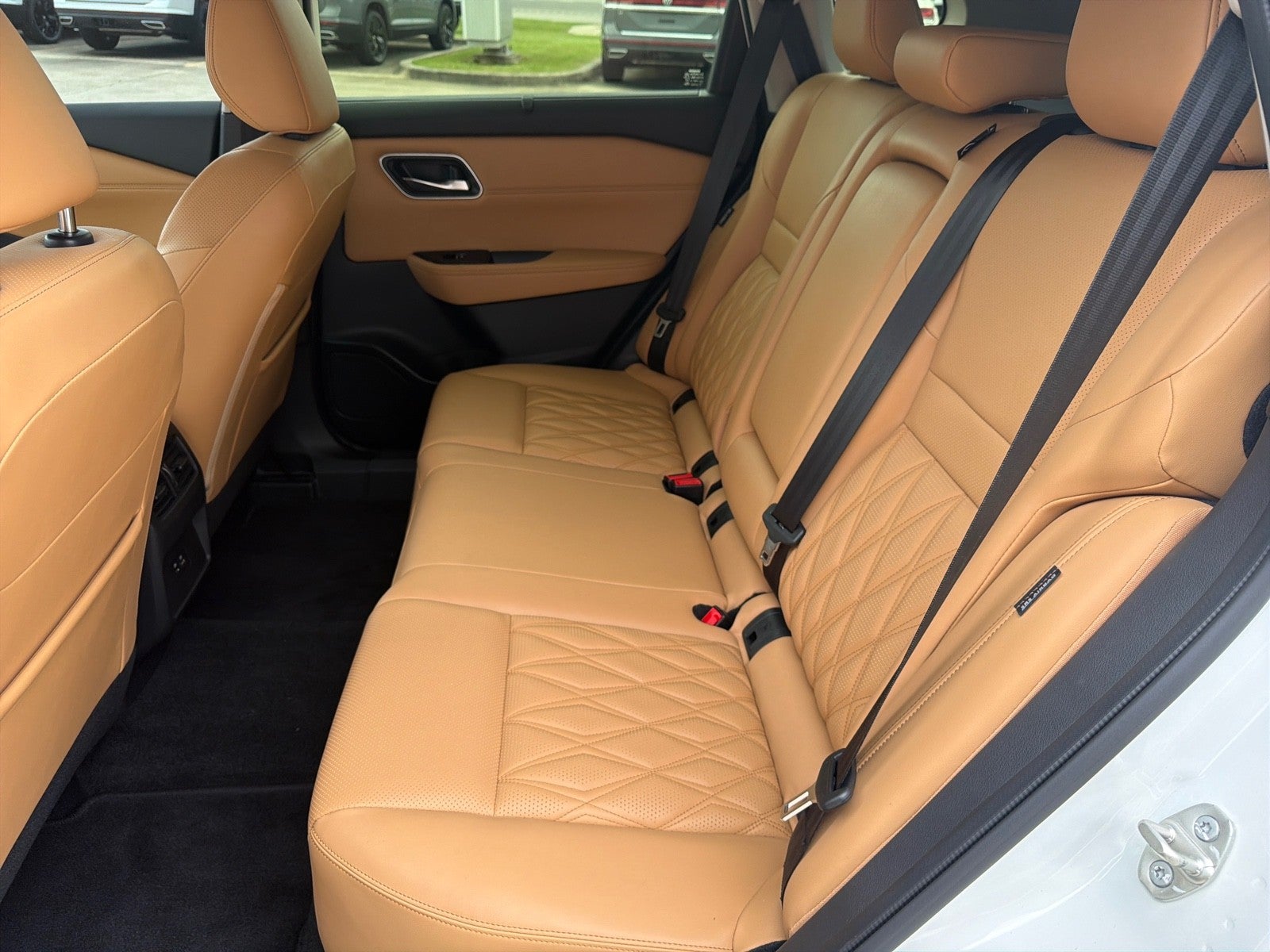 2023 Nissan Rogue FWD Platinum