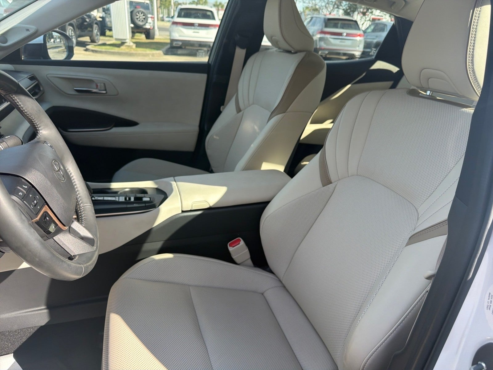 2023 Toyota Crown Limited AWD (Natl)