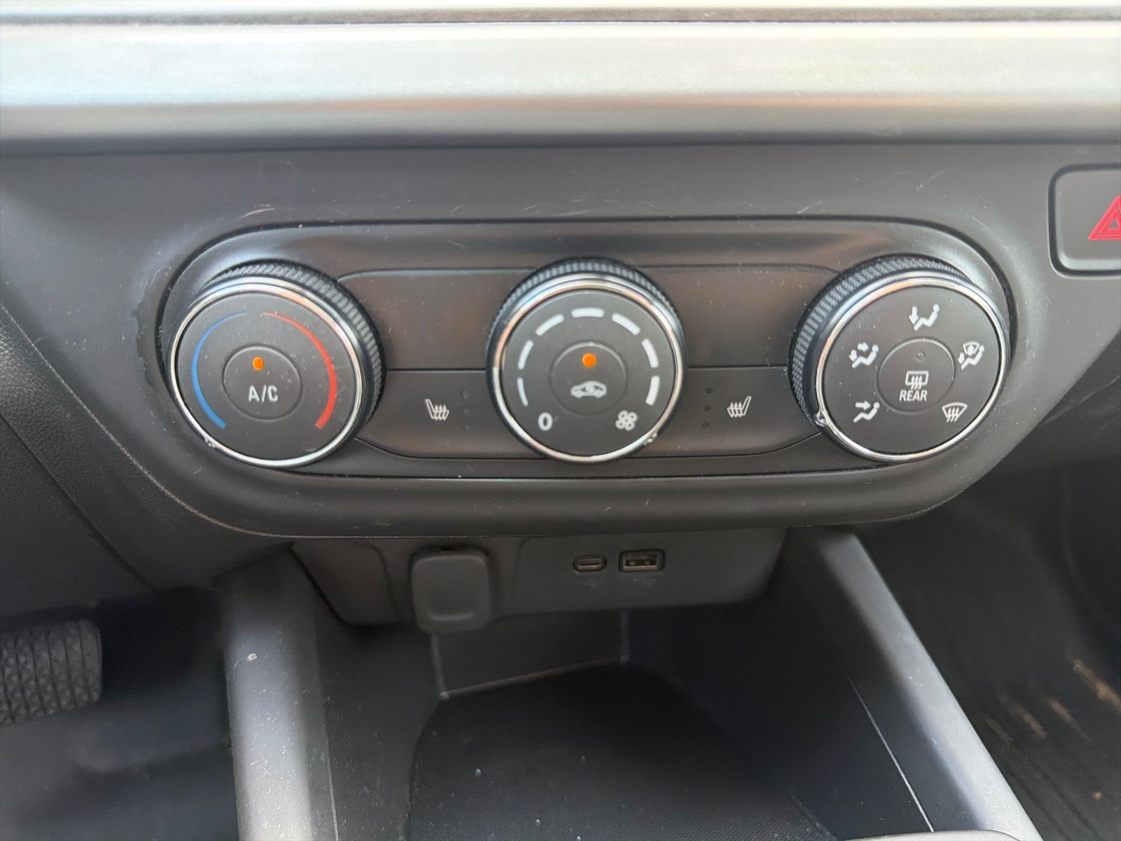 2025 Chevrolet Trax FWD 4dr LS