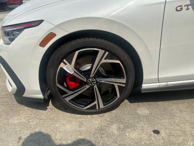 2025 Volkswagen Golf GTI 2.0T SE DSG